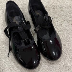 So Danca black tap shoes size 11.5